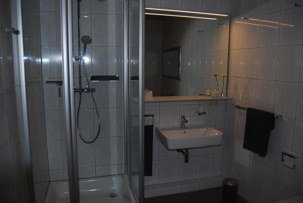 B2-Ferienwohnung Erfurt Zimmer foto