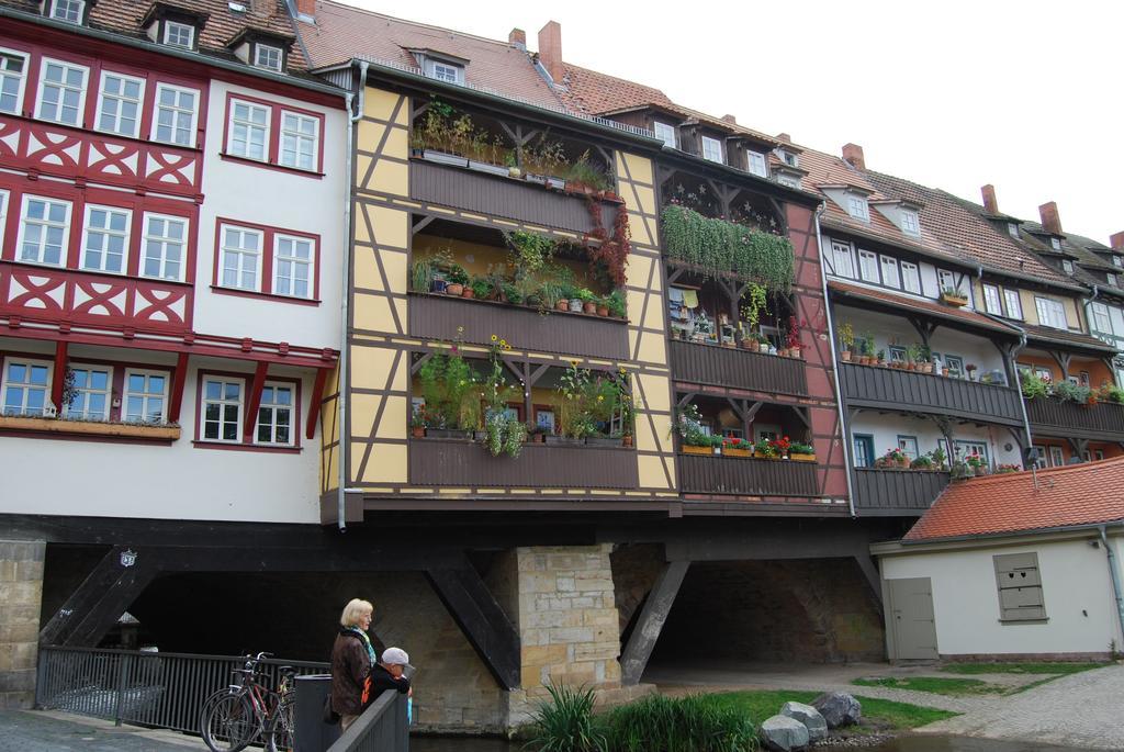 B2-Ferienwohnung Erfurt Zimmer foto